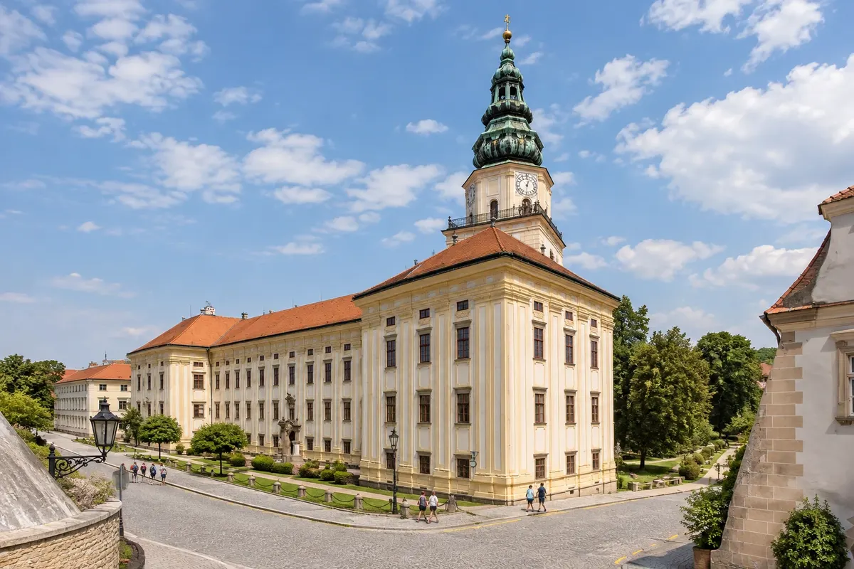 Arcibiskupský zámek a Podzámecká zahrada