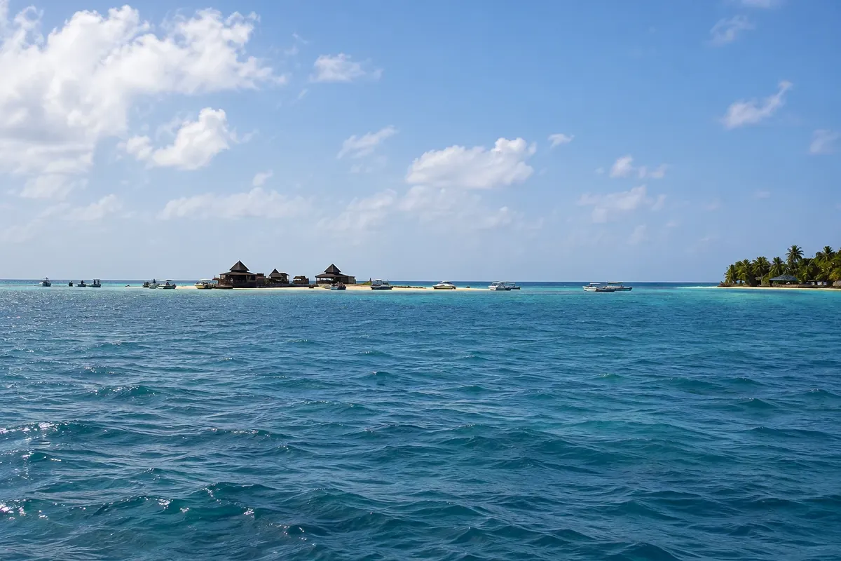 El Acuario y Haynes Cay