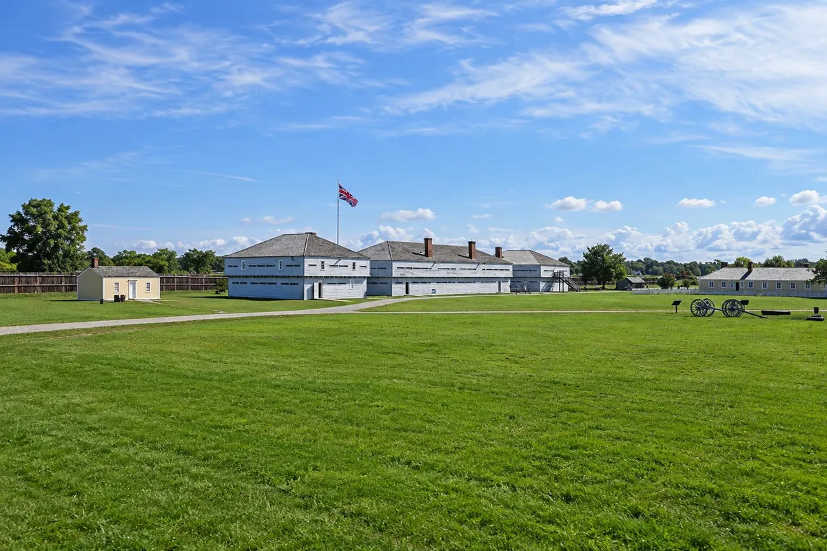 Fort George (Fort George National Historic Site)