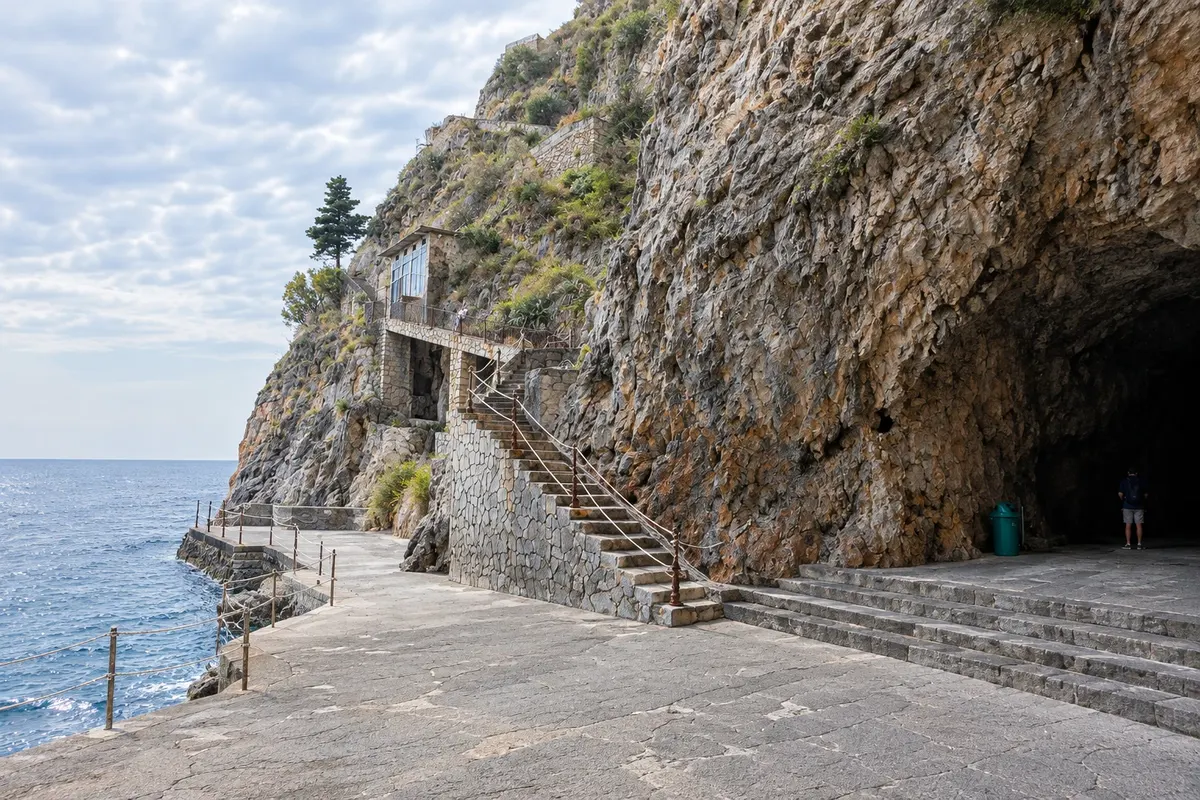 Grotta dello Smeraldo