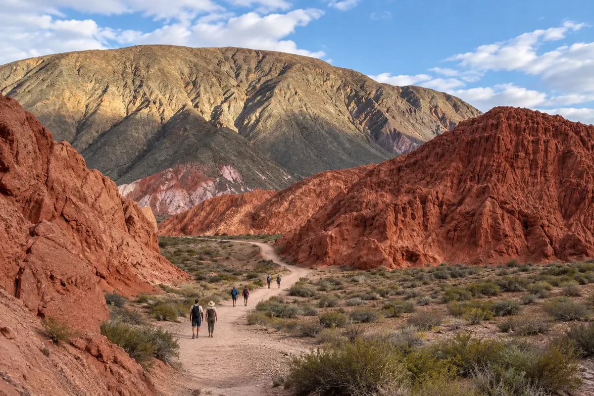 Paseo de los Colorados