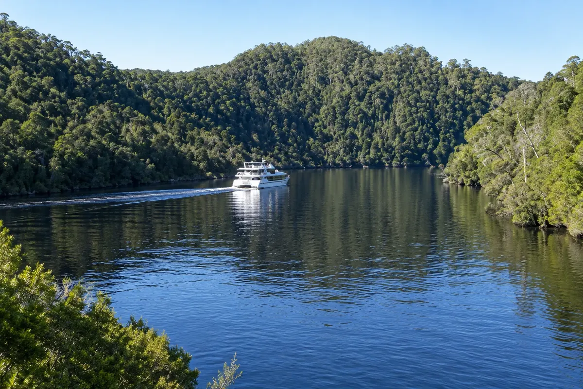 Crucero por el río Gordon