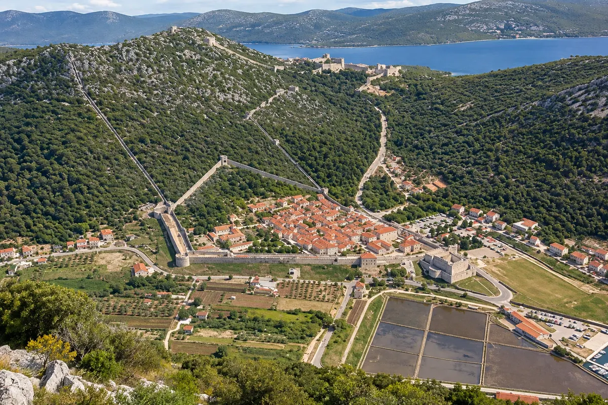 Stonske zidine
