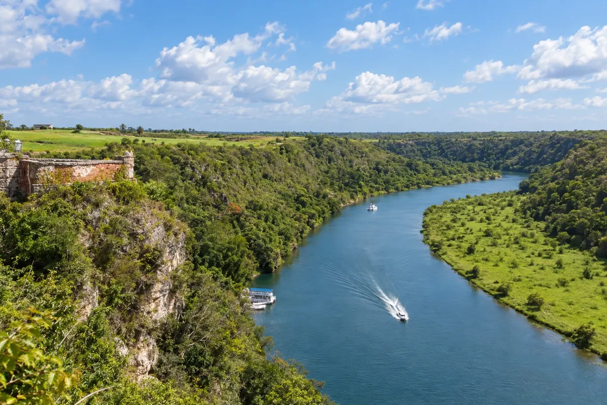 La Romana e Bayahibe, La Romana · La Altagracia