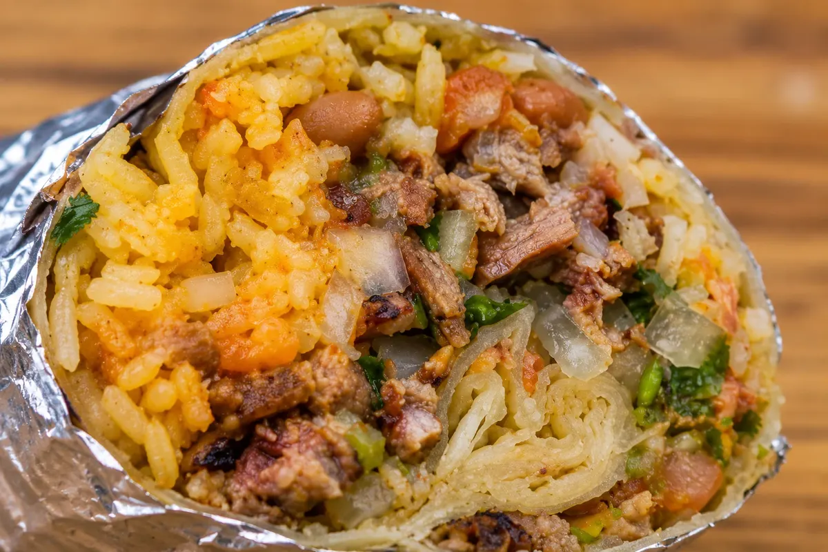 Mission burrito — detail of the presentation or service