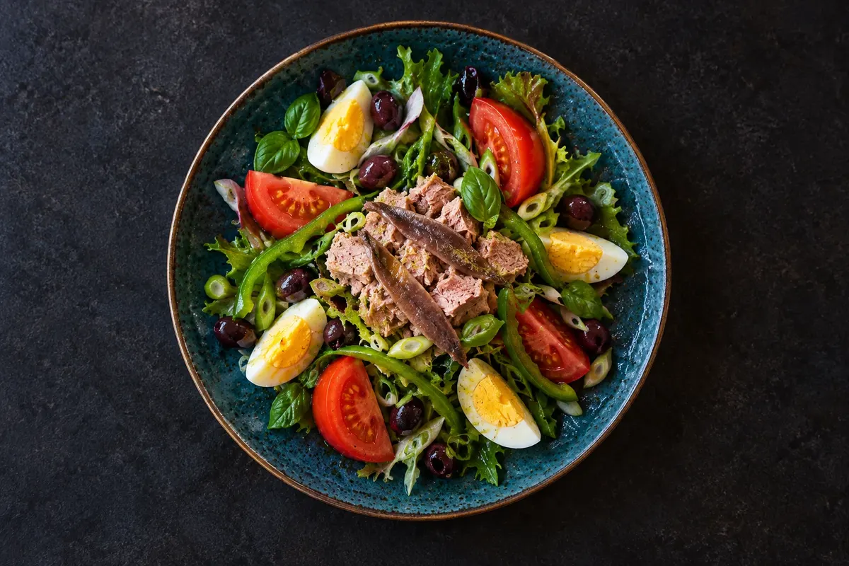 Salade niçoise — Niza, Francia